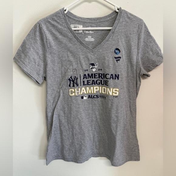 Women’s Fanatics MLB 2024 World Series New York Yankees T Shirt Sz Large  Grey - Picture 1 of 3